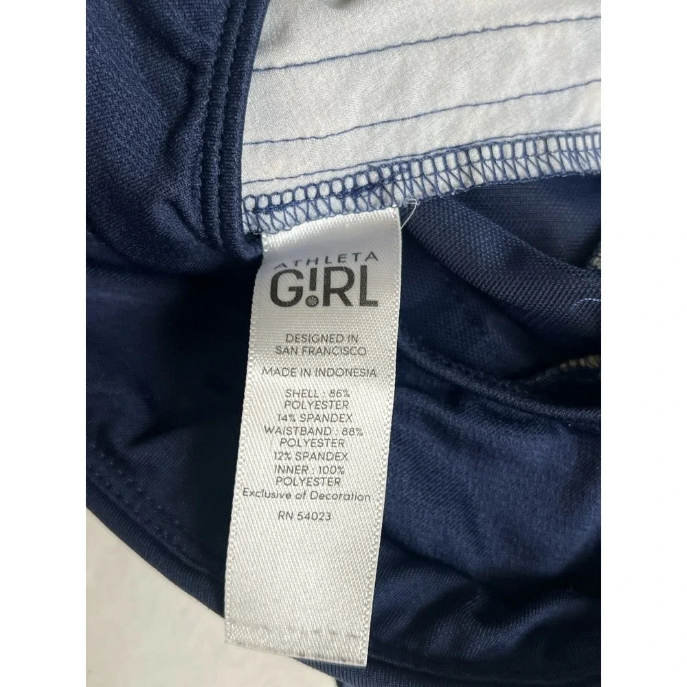 Athleta Girl Run the World Shorts size S/7 Blue tie dye